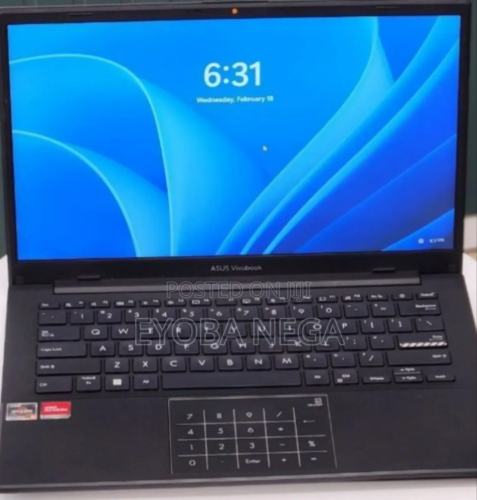 New Laptop Asus VivoBook E12 E203NAH 8GB AMD Ryzen 5 SSD 512GB