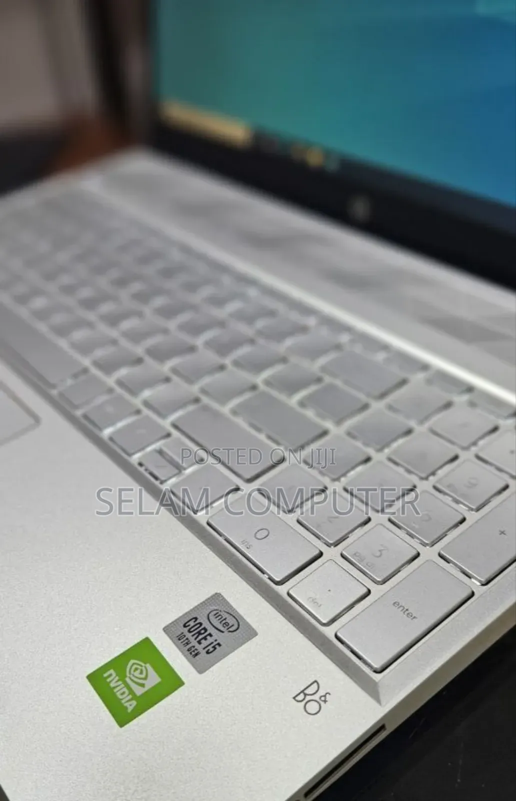 New Laptop HP Pavilion 14 8GB Intel Core i5 SSD 256GB