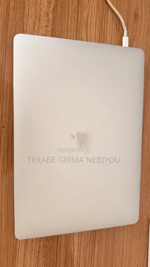 Laptop Apple MacBook Pro 2020 16GB Intel Core i5 SSD 256GB