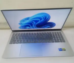New Laptop Dell Inspiron 15 16GB Intel Core i7 SSD 512GB