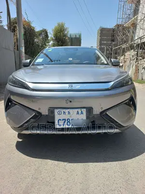 BYD Yuan Up 2025 Silver