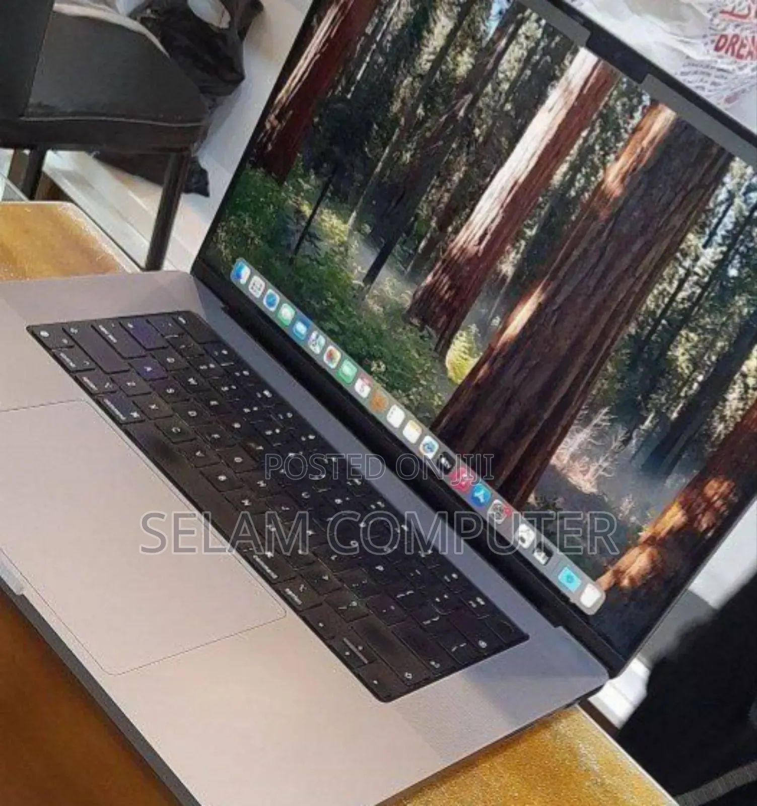 New Laptop Apple MacBook Pro M1 16GB Apple M1 SSD 1T
