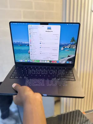 New Laptop Apple Macbook Pro 2025 M5 14-inch 16GB SSD 512GB