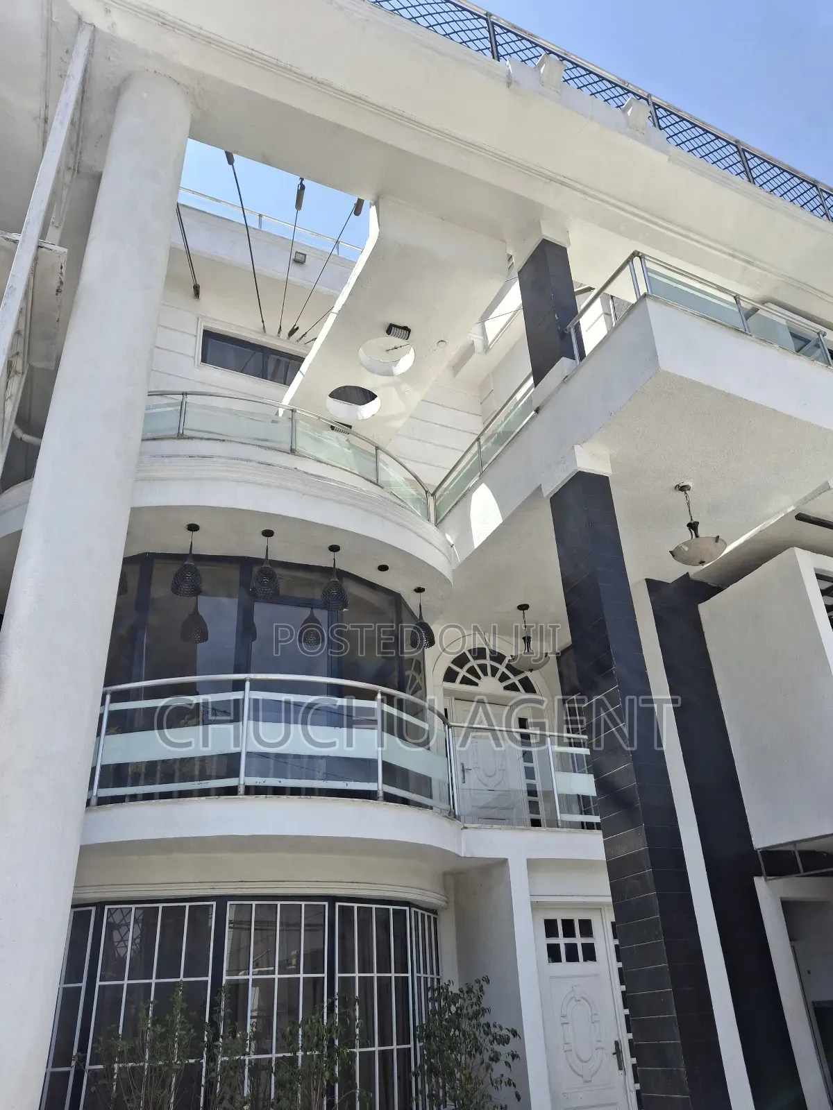 Furnished 12bdrm House in Bole for rent