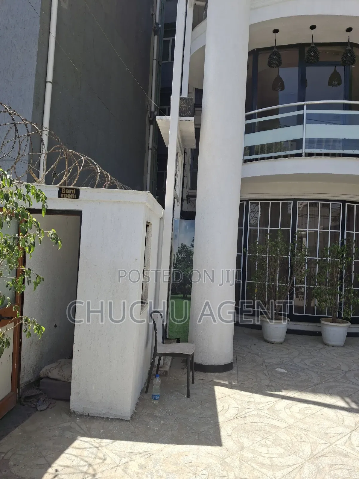 Furnished 12bdrm House in Bole for rent