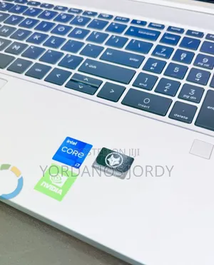 New Laptop HP ProBook 450 G9 16GB Intel Core i7 SSD 512GB