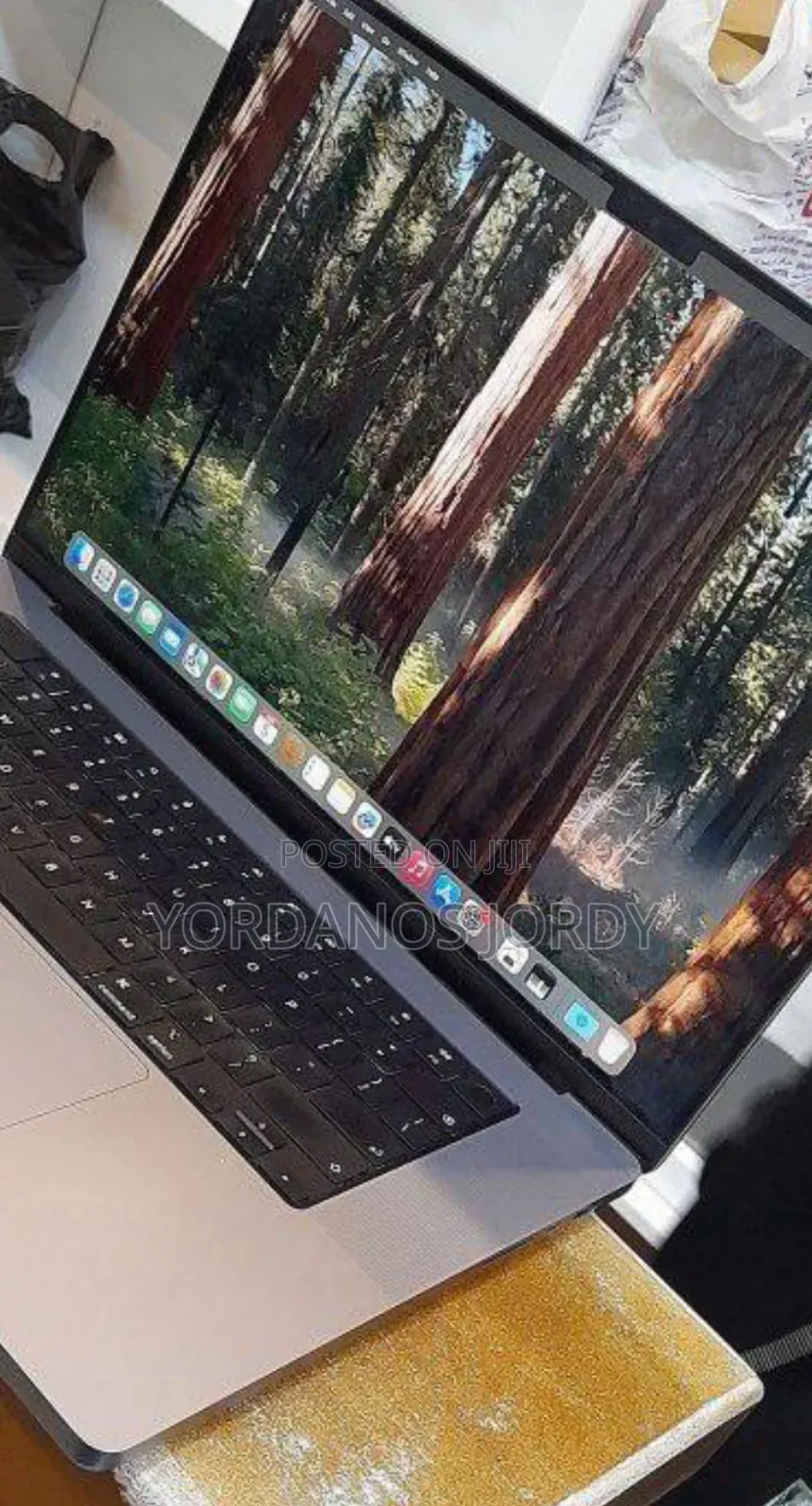 New Laptop Apple MacBook Pro 2021 M1 16GB Apple M1 Pro SSD 1T