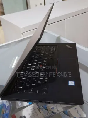 New Laptop Lenovo ThinkPad X1 Carbon 8GB Intel Core i5 SSD 512GB