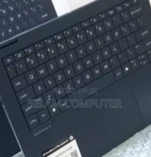New Laptop HP OmniBook X Flip 14" 16GB Intel Core Ultra 7 SSD 1T