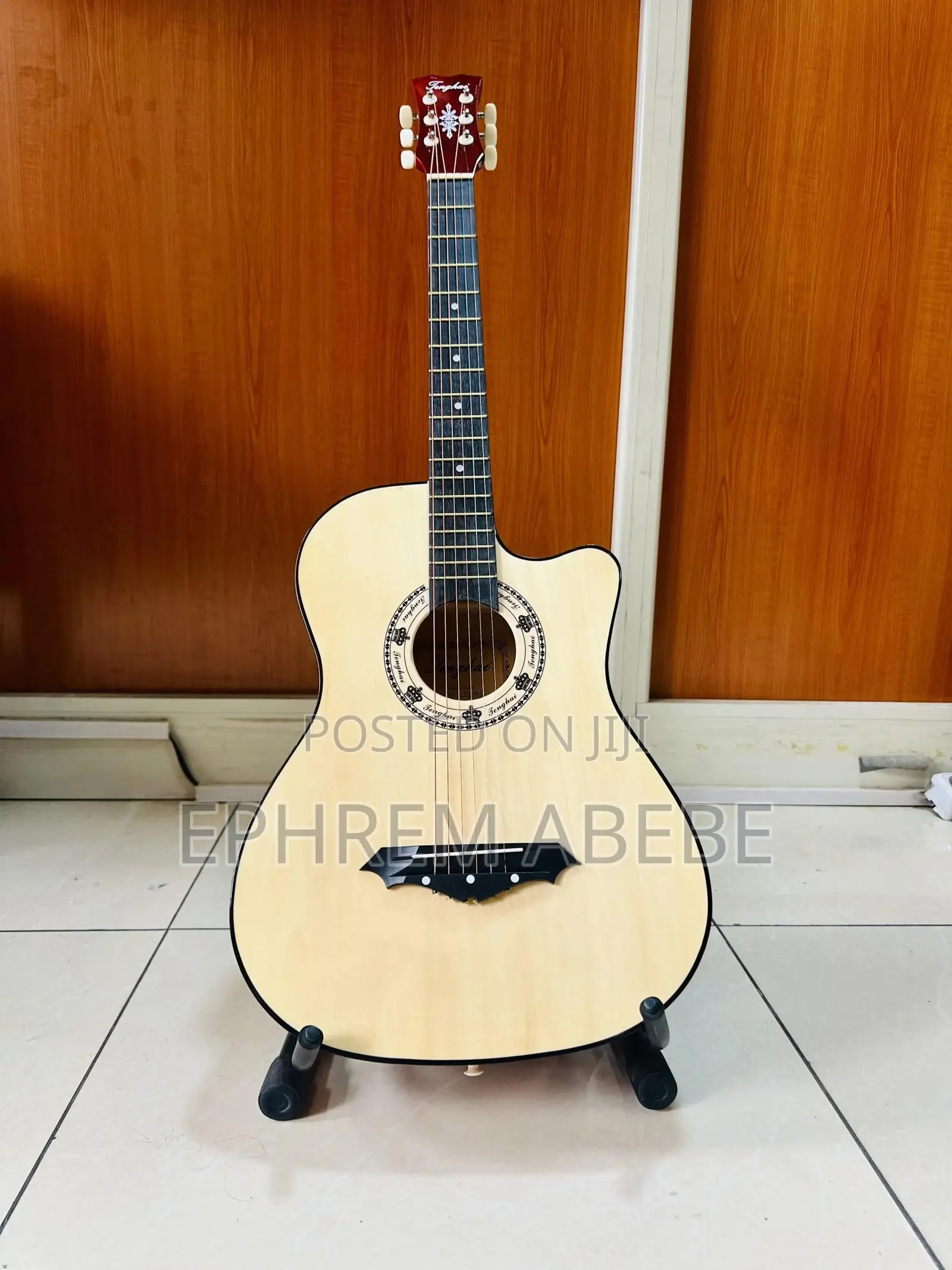 Guitar + Tunner + Capo