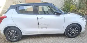 Suzuki Swift RS 2022 White