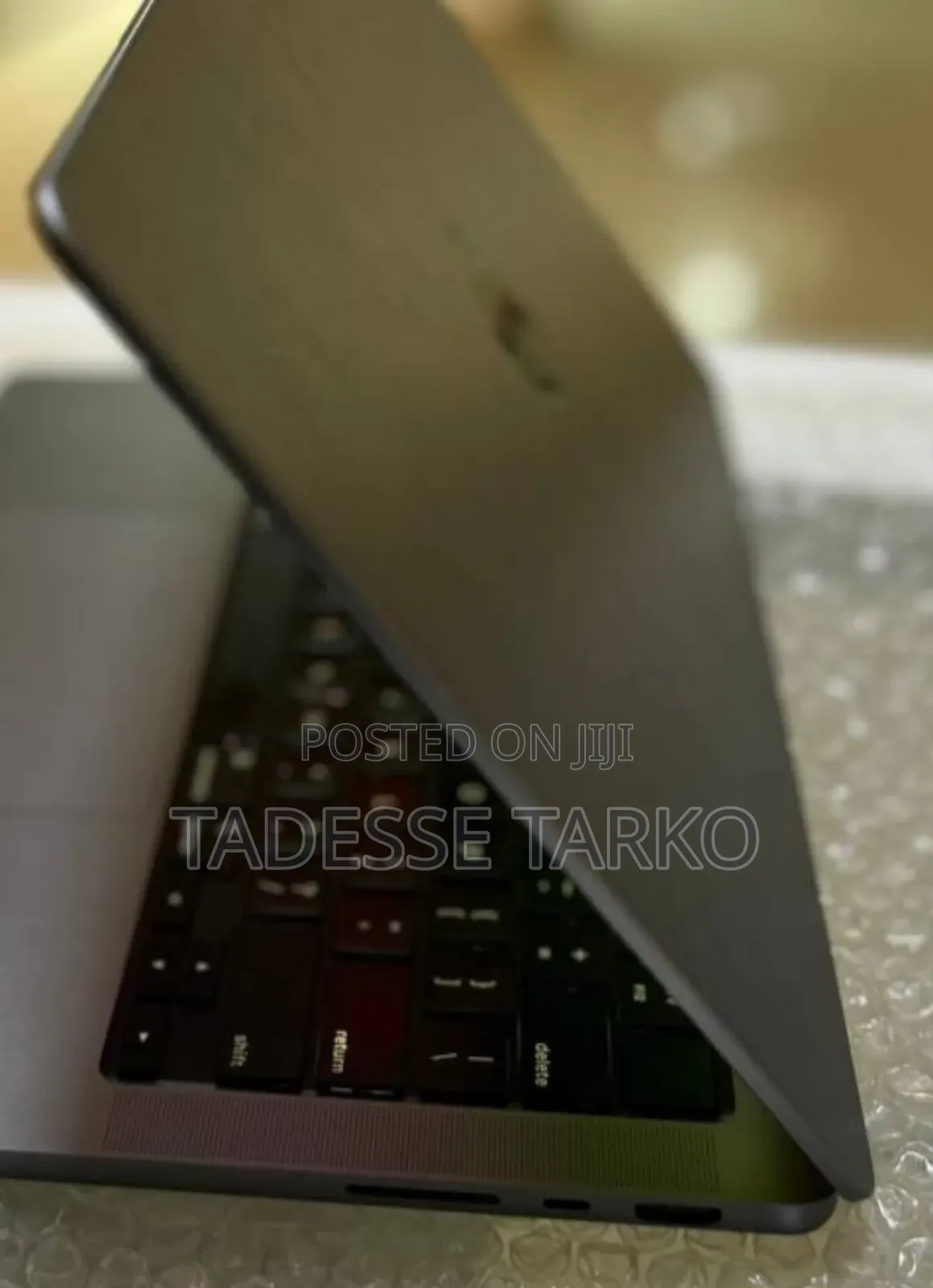 New Laptop Apple MacBook Pro 2021 M1 16GB Apple M1 Pro SSD 512GB