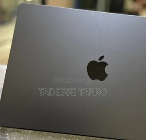 New Laptop Apple MacBook Pro 2021 M1 16GB Apple M1 Pro SSD 512GB