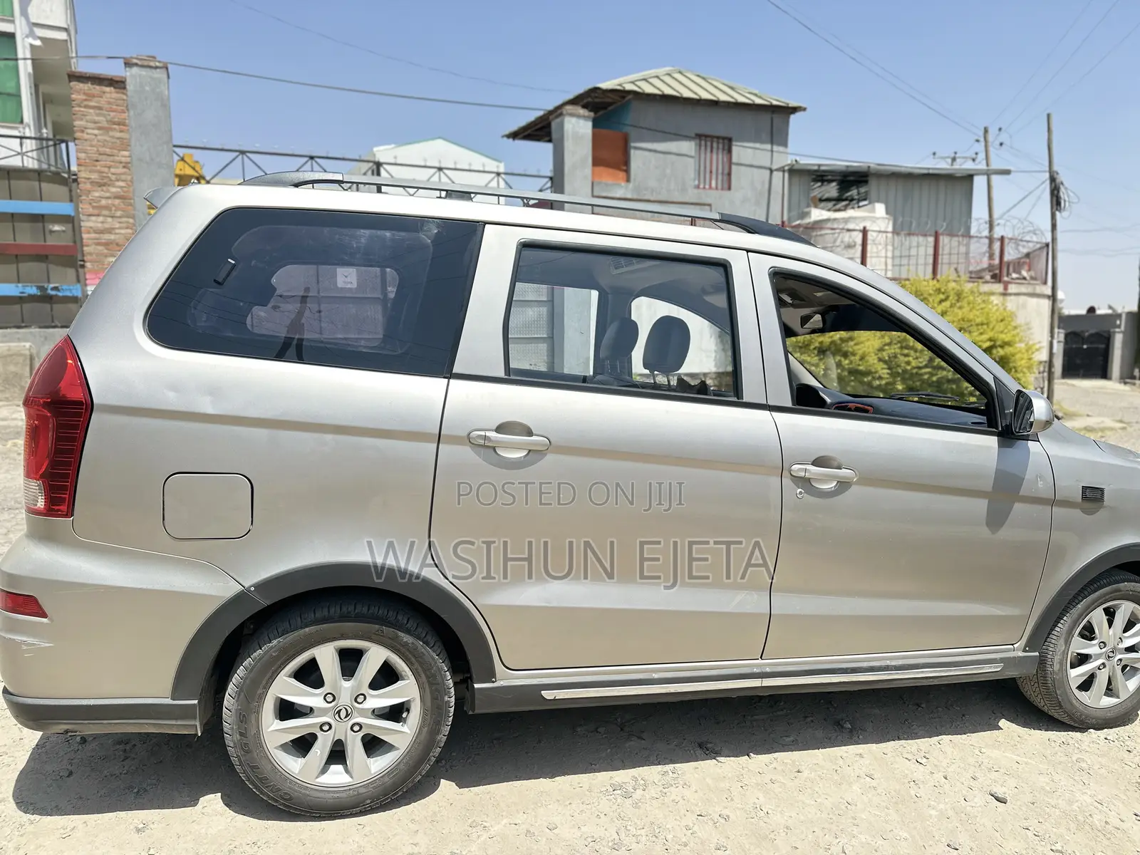 DFSK K-Series 2021 Gold