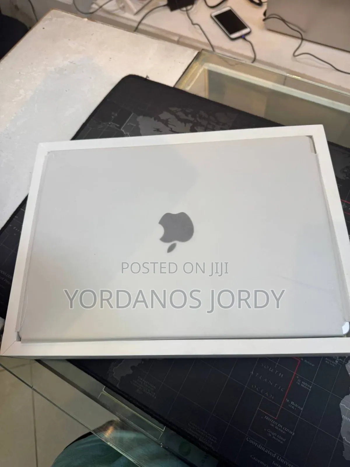 New Laptop Apple MacBook Pro 2024 M4 14-inch 16GB Apple M4 SSD 512GB