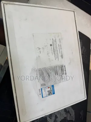 New Laptop Apple MacBook Pro 2024 M4 14-inch 16GB Apple M4 SSD 512GB