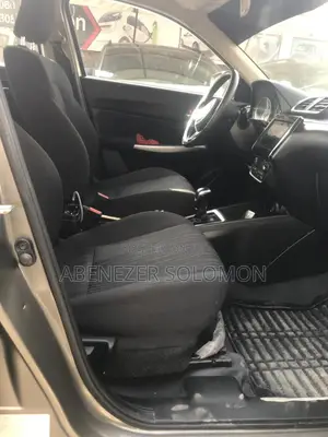 Suzuki Dzire 2022 Silver