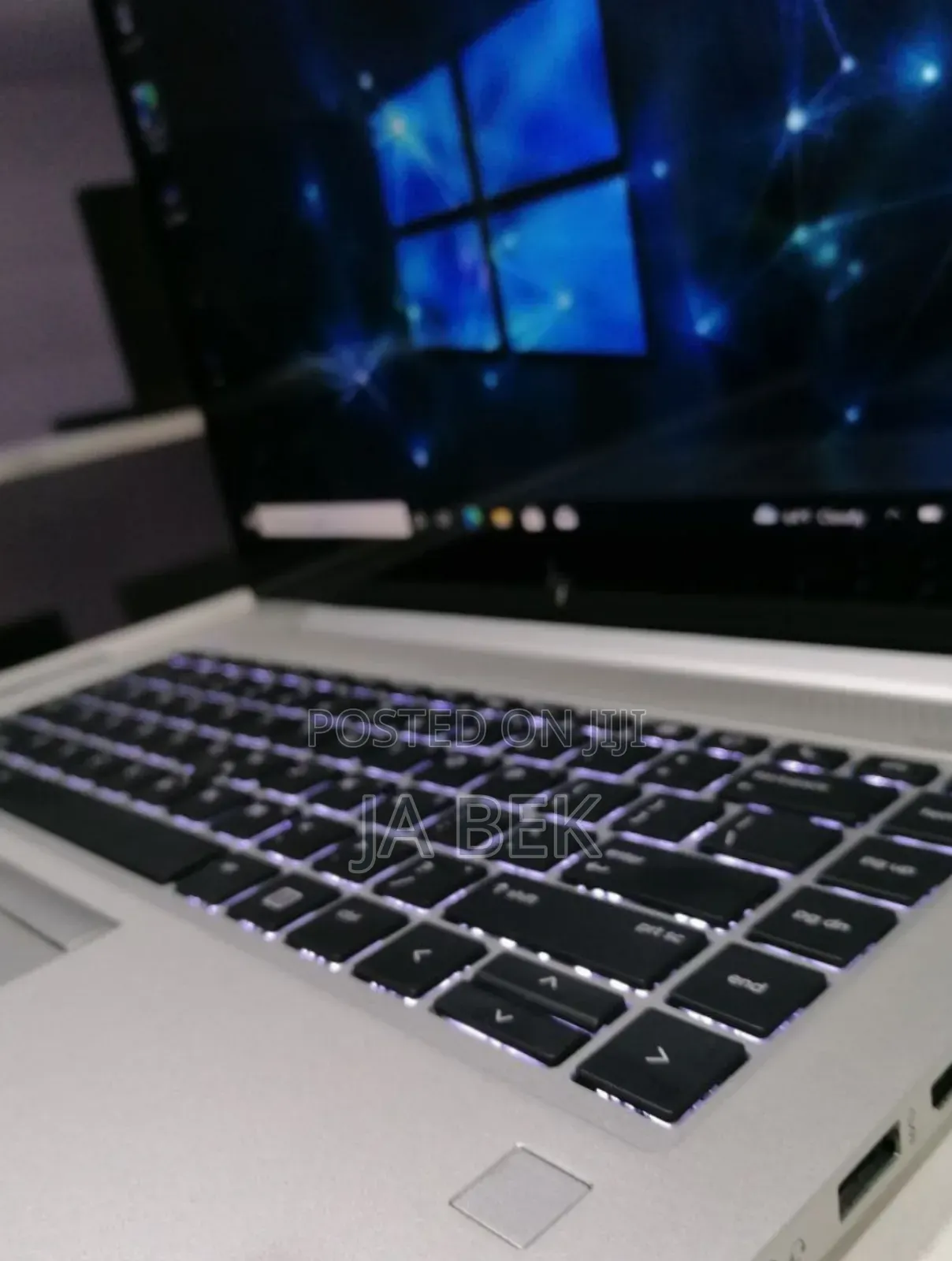 New Laptop HP EliteBook 840 G5 16GB Intel Core i7 SSD 512GB