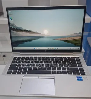 New Laptop HP EliteBook 840 G8 16GB Intel Core i5 SSD 512GB