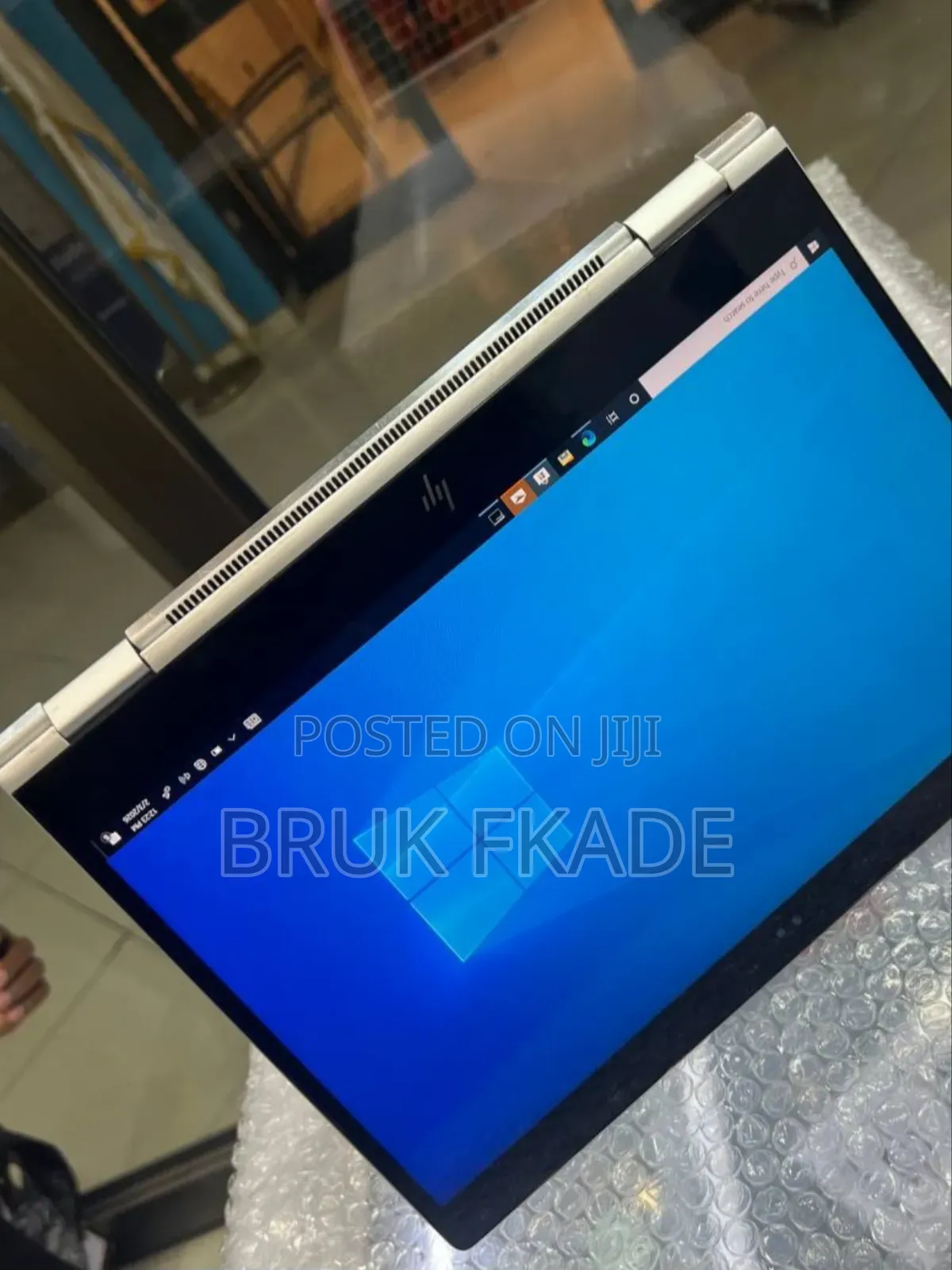 New Laptop HP EliteBook X360 1020 G2 8GB Intel Core i5 SSD 512GB