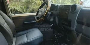 Toyota Land Cruiser 2018 White