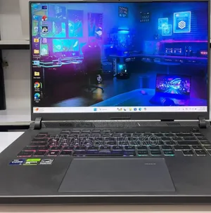 New Laptop Asus ROG Strix G15 16GB Intel Core i9 SSD 1T