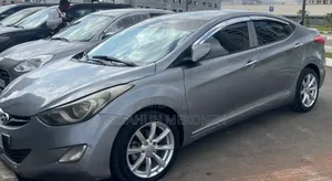 Hyundai Avante 2014 Silver