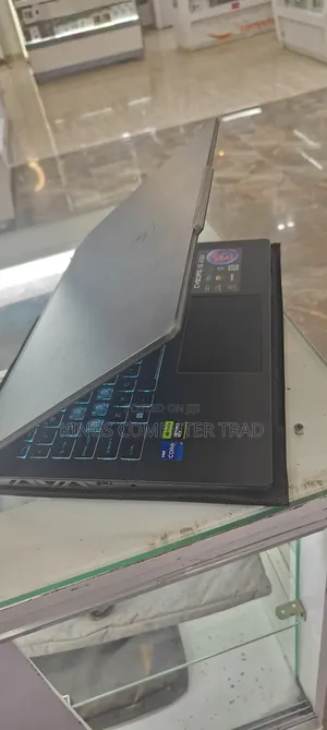 New Laptop MSI Cyborg 15 16GB Intel Core i7 SSD 1T
