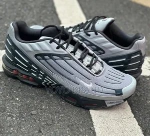Nike Air Max Plus 3 Light Smoke Tun3d Air Fashion Sneaker
