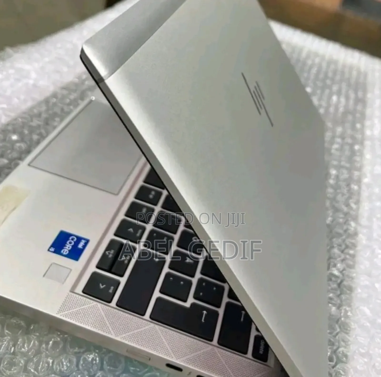 New Laptop HP EliteBook 830 G8 16GB Intel Core i5 SSD 512GB
