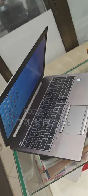 New Laptop HP ZBook 15 G5 16GB Intel Pentium SSD 512GB