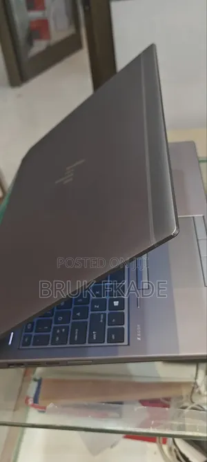 New Laptop HP ZBook 15 G5 16GB Intel Pentium SSD 512GB