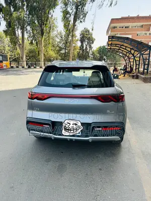 BYD Yuan Up 2024 Silver