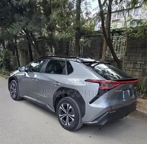 Toyota bZ4X 2023 Gray