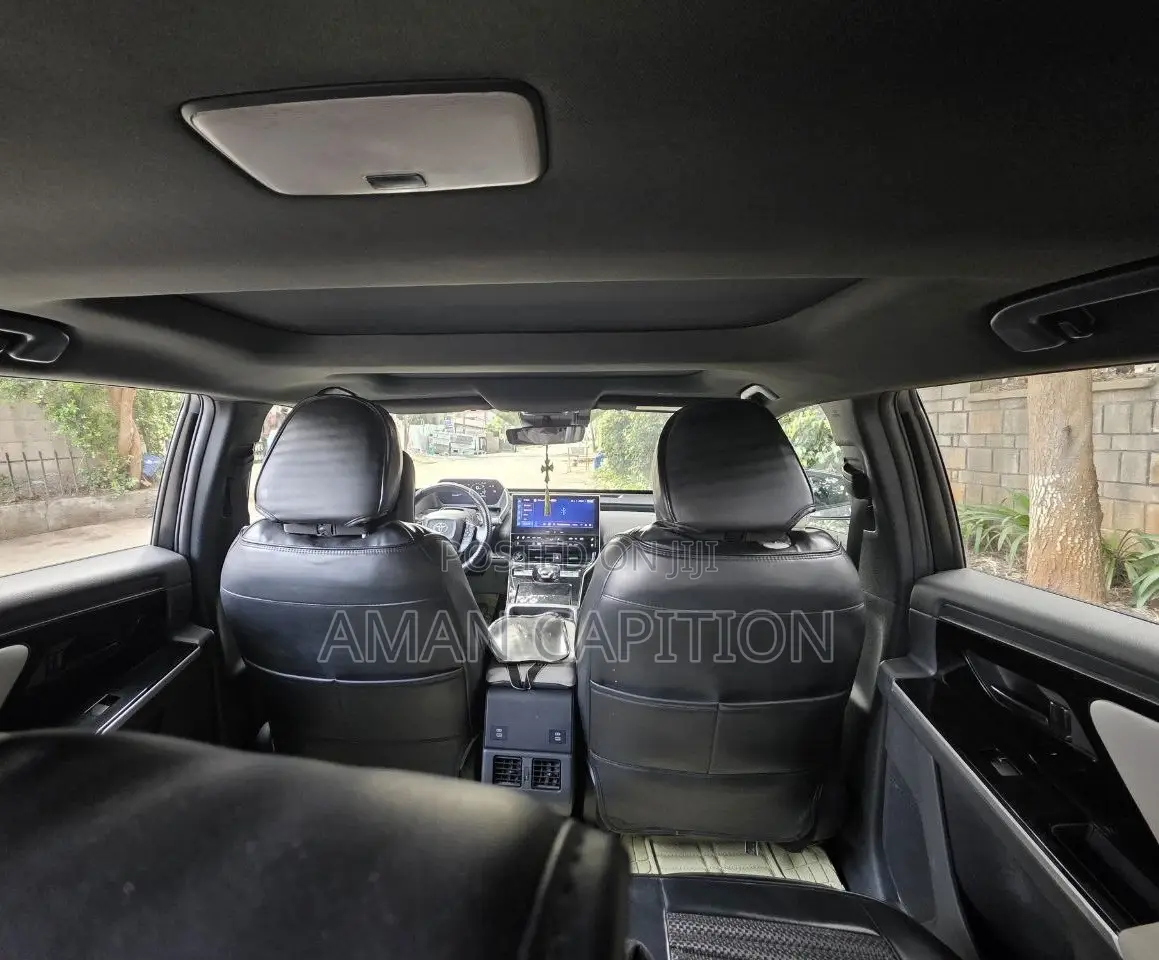 Toyota bZ4X 2023 Gray