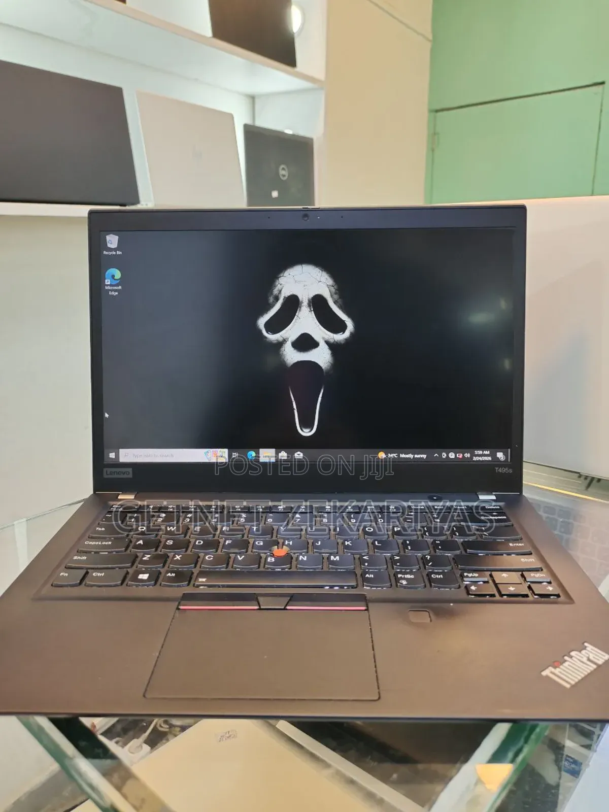 New Laptop Lenovo ThinkPad t495s 16GB AMD Ryzen 7 SSD 512GB