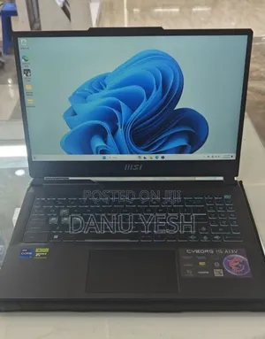 New Laptop MSI Cyborg 15 16GB Intel Core i7 SSD 1T