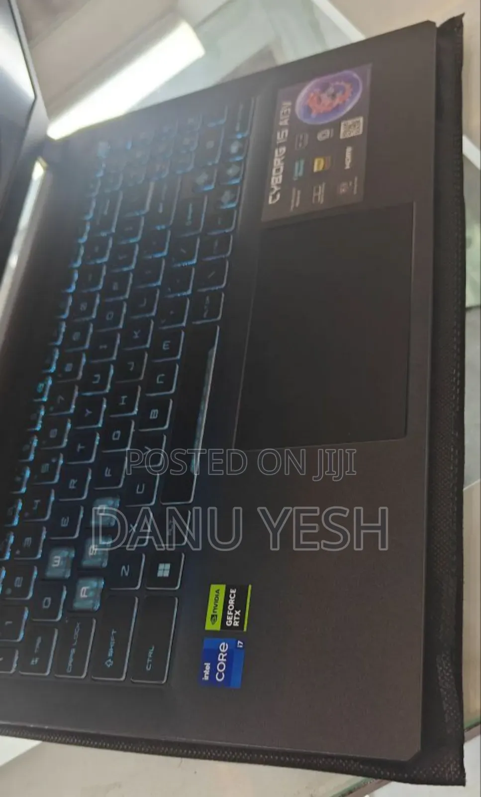 New Laptop MSI Cyborg 15 16GB Intel Core i7 SSD 1T