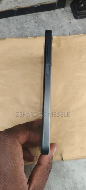 New Samsung Galaxy M35 128 GB Gray