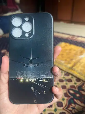 I Phone 13 Pro Cover