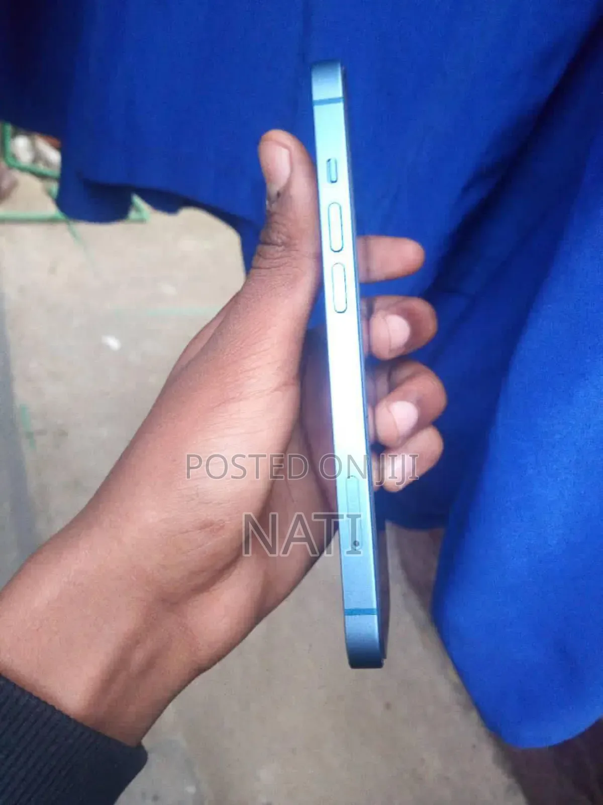 New Apple iPhone 13 128 GB Blue