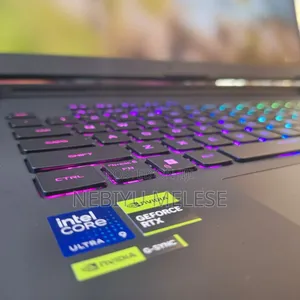 New Laptop Asus ROG Strix G17 32GB Intel Core Ultra 9 SSD 2T