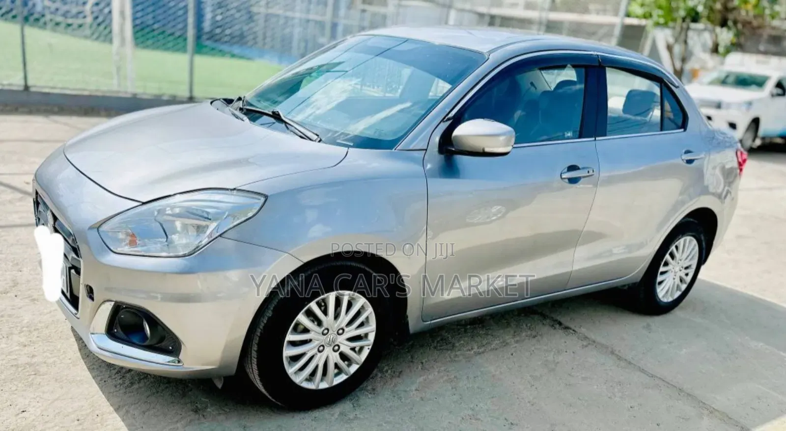 Suzuki Dzire 2022 Silver