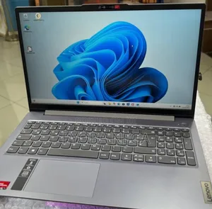 New Laptop Lenovo Ideapad 3 16GB AMD Ryzen 5 SSD 512GB