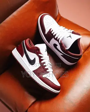Nike Air Jordan 1low Se "Dark Pony"Dark Burgundy Black Swoooshes Shoes