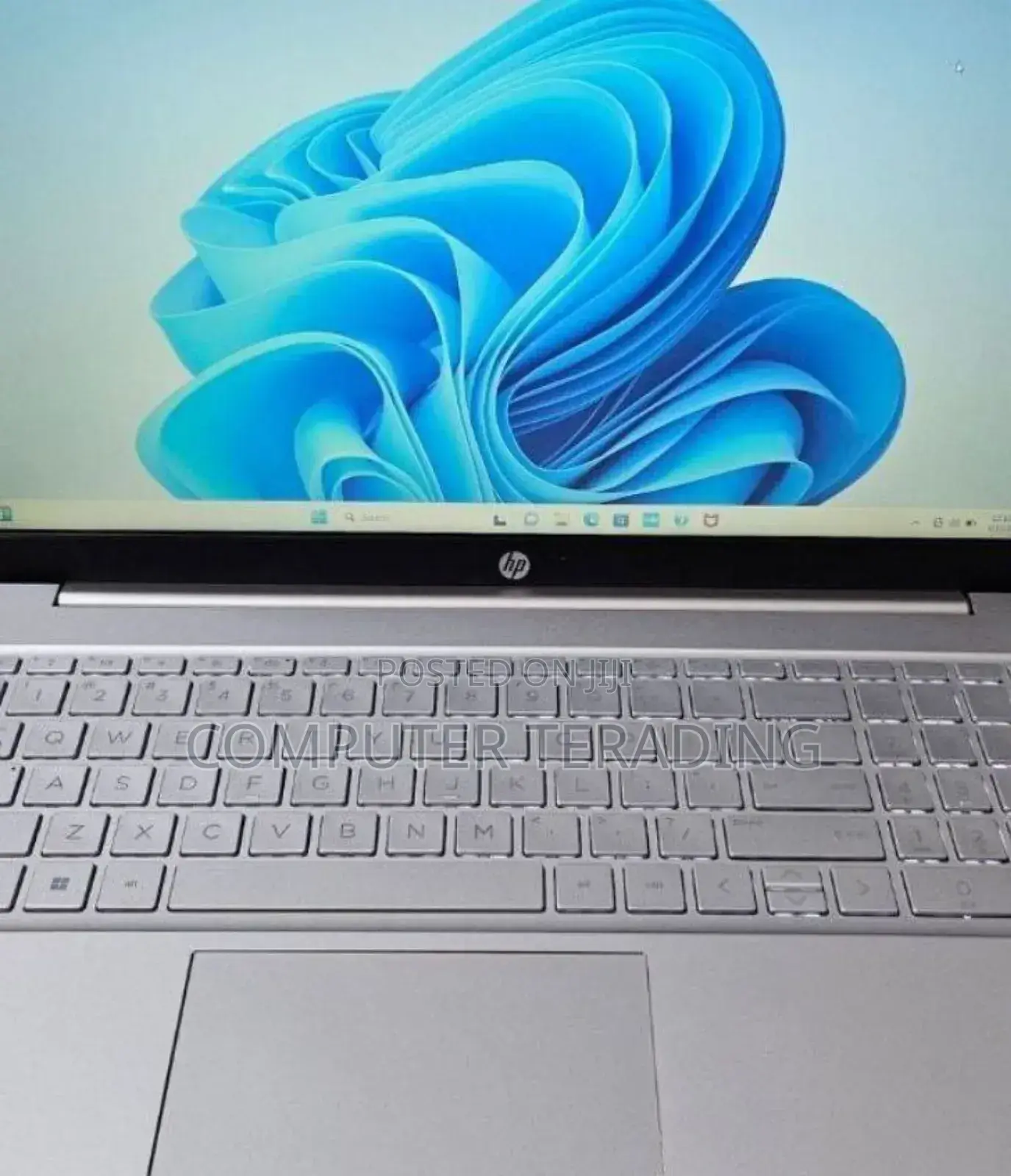 New Laptop HP Pavilion 14 8GB Intel Core i7 SSD 512GB