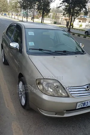 Toyota Corolla 2003 Gold