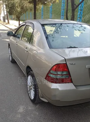 Toyota Corolla 2003 Gold