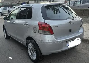 Toyota Yaris 2008 Silver