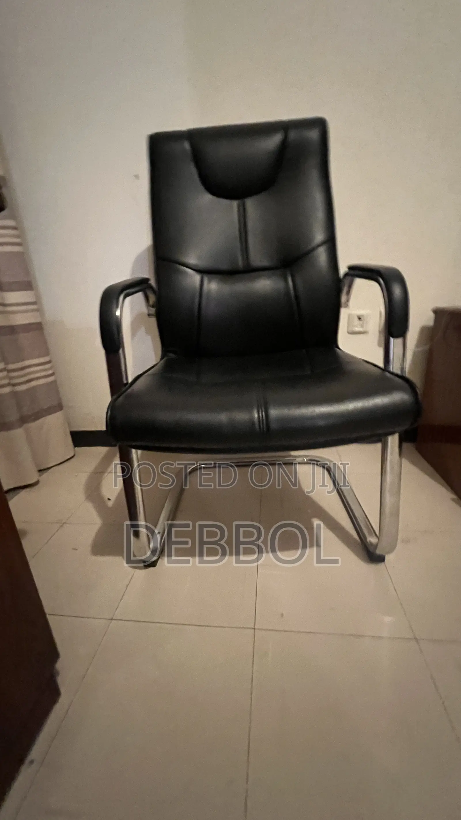 Managerial Leather Seat